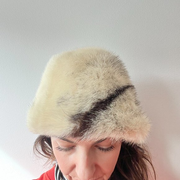 vintage 1960s mink fur beanie hat main image 2